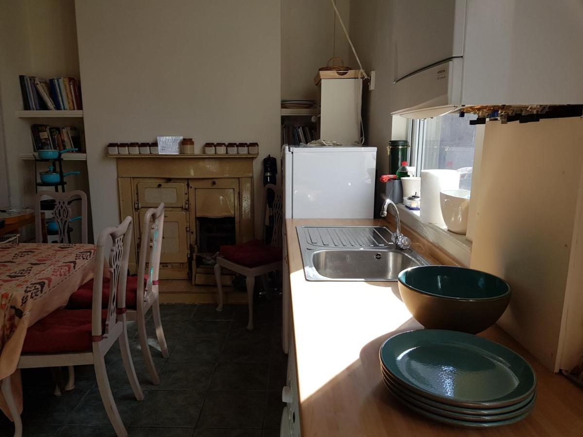 Lingdale 4 Bedroom House & Trundlebed Option 외부 사진